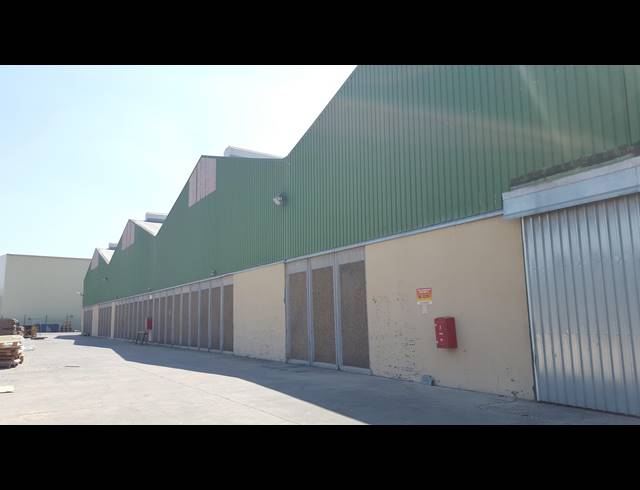10,500M² FACTORY FOR SALE IN BELLVILLE CENTRAL
